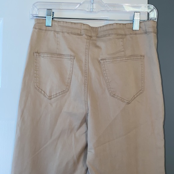 New! Bell bottom khaki pants - Picture 6 of 9